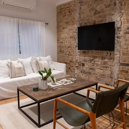 Stylish 3Br Terrace In The Heart Of Surry Hills-2